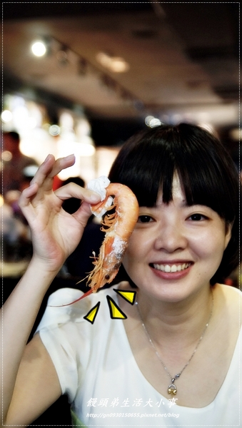 【食記/台北市】卡打就送天使紅蝦~天阿!!比臉還大隻♪♪瘋麻辣頂級鴛鴦麻辣火鍋♪♪