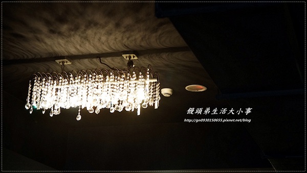 【食記/台北市】卡打就送天使紅蝦~天阿!!比臉還大隻♪♪瘋麻辣頂級鴛鴦麻辣火鍋♪♪
