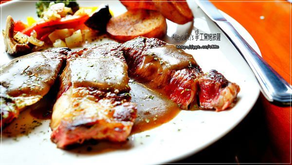 【食記/新北市】約會新景點~Alleycat's Stone-Oven-Baked Pizza 手工窯烤披薩/淡水店Tamsui 【食記/新北市】約會新景點~Alleycat's Stone-Oven-Baked Pizza 手工窯烤披薩/淡水店Tamsui