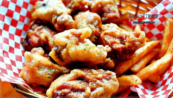 【食記/新北市】約會新景點~Alleycat's Stone-Oven-Baked Pizza 手工窯烤披薩/淡水店Tamsui 【食記/新北市】約會新景點~Alleycat's Stone-Oven-Baked Pizza 手工窯烤披薩/淡水店Tamsui