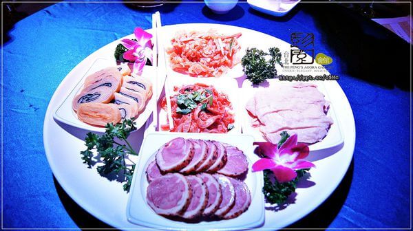 【食記/台北】永春捷運美食~圍爐桌菜/尾牙/婚慶,相聚的好場所♪♪彭園會館♪♪(臺北館) 【食記/台北】永春捷運美食~圍爐桌菜/尾牙/婚慶,相聚的好場所♪♪彭園會館♪♪(臺北館)