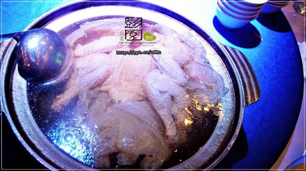【食記/台北】永春捷運美食~圍爐桌菜/尾牙/婚慶,相聚的好場所♪♪彭園會館♪♪(臺北館) 【食記/台北】永春捷運美食~圍爐桌菜/尾牙/婚慶,相聚的好場所♪♪彭園會館♪♪(臺北館)