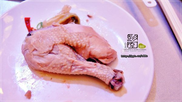 【食記/台北】永春捷運美食~圍爐桌菜/尾牙/婚慶,相聚的好場所♪♪彭園會館♪♪(臺北館) 【食記/台北】永春捷運美食~圍爐桌菜/尾牙/婚慶,相聚的好場所♪♪彭園會館♪♪(臺北館)