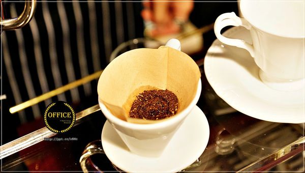 【Coffee Please By Mastro】捷運南京三民站~民生社區美食,隱藏在巷弄間的餐廳,幽靜舒適 【Coffee Please By Mastro】捷運南京三民站~民生社區美食,隱藏在巷弄間的餐廳,幽靜舒適
