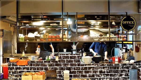 【Coffee Please By Mastro】捷運南京三民站~民生社區美食,隱藏在巷弄間的餐廳,幽靜舒適 【Coffee Please By Mastro】捷運南京三民站~民生社區美食,隱藏在巷弄間的餐廳,幽靜舒適