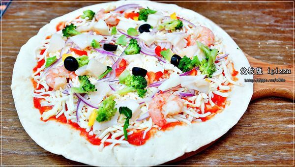 【愛披薩ipizza】劍潭捷運站～士林美食，CP值極高，隱藏在巷弄間的平價比披薩，外帶超迅速