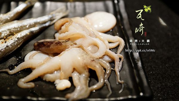 【瓦崎燒烤火鍋】捷運美食～ＣＰ值極高，公館火鍋燒烤吃到飽，台大學生最愛的火烤兩吃店