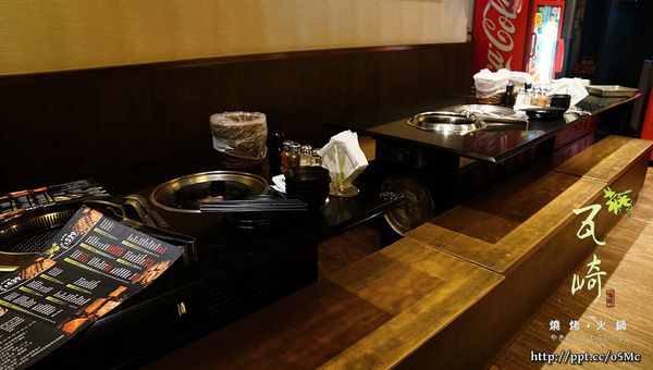 【瓦崎燒烤火鍋】捷運美食～ＣＰ值極高，公館火鍋燒烤吃到飽，台大學生最愛的火烤兩吃店