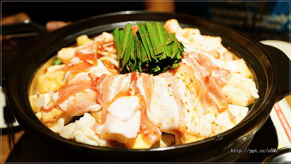 【赤から鍋 Akakara】中山火鍋～ＣＰ值高，下班小酌的好去處／赤から鍋／馬鈴薯水波蛋沙拉