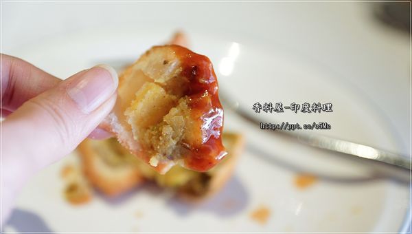 【香料屋】天母美食～異國料理的好滋味，坦都烤雞腿／酸奶沙拉／炸三角包／印度奶茶