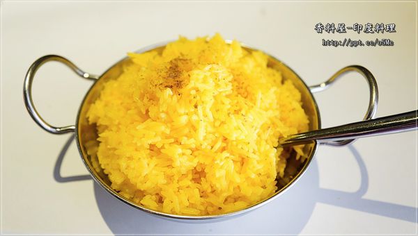 【香料屋】天母美食～異國料理的好滋味，坦都烤雞腿／酸奶沙拉／炸三角包／印度奶茶