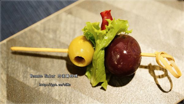【Wennce Naior 乃渥爾料理】東區捷運美食~蘋果日報大力推薦,精緻視覺饗宴,道道都美味 【Wennce Naior 乃渥爾料理】東區捷運美食~蘋果日報大力推薦,精緻視覺饗宴,道道都美味