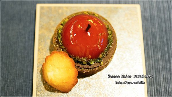 【Wennce Naior 乃渥爾料理】東區捷運美食~蘋果日報大力推薦,精緻視覺饗宴,道道都美味 【Wennce Naior 乃渥爾料理】東區捷運美食~蘋果日報大力推薦,精緻視覺饗宴,道道都美味