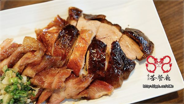 【香港88茶餐廳】捷運台北101/世貿站~最道地的正港美食,必點豬扒餐肉煎雙蛋餐&絲襪奶茶 【香港88茶餐廳】捷運台北101/世貿站~最道地的正港美食,必點豬扒餐肉煎雙蛋餐&絲襪奶茶
