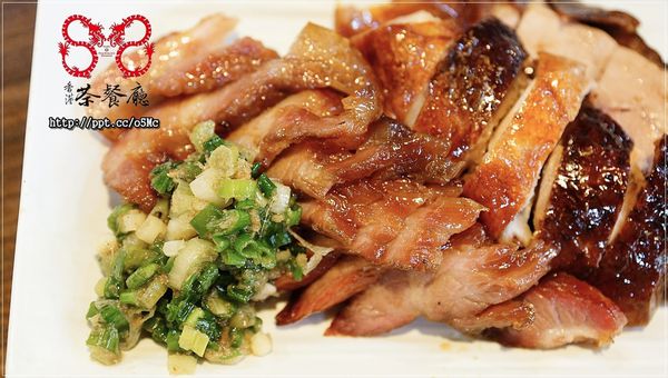 【香港88茶餐廳】捷運台北101/世貿站~最道地的正港美食,必點豬扒餐肉煎雙蛋餐&絲襪奶茶 【香港88茶餐廳】捷運台北101/世貿站~最道地的正港美食,必點豬扒餐肉煎雙蛋餐&絲襪奶茶