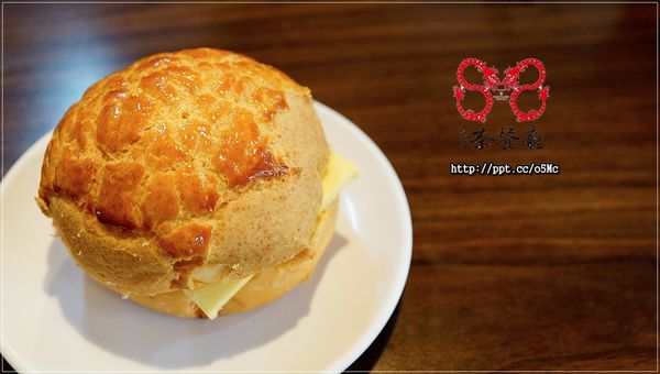 【香港88茶餐廳】捷運台北101/世貿站~最道地的正港美食,必點豬扒餐肉煎雙蛋餐&絲襪奶茶 【香港88茶餐廳】捷運台北101/世貿站~最道地的正港美食,必點豬扒餐肉煎雙蛋餐&絲襪奶茶