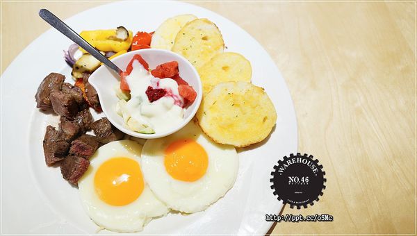 【Warehouse NO.46】府中捷運美食～新品上市泰式酸辣鍋／必點棉花糖拿鐵／戀香草苺鬆餅