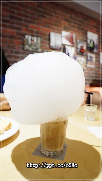 【Warehouse NO.46】府中捷運美食～新品上市泰式酸辣鍋／必點棉花糖拿鐵／戀香草苺鬆餅