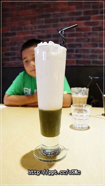 【Warehouse NO.46】府中捷運美食～新品上市泰式酸辣鍋／必點棉花糖拿鐵／戀香草苺鬆餅