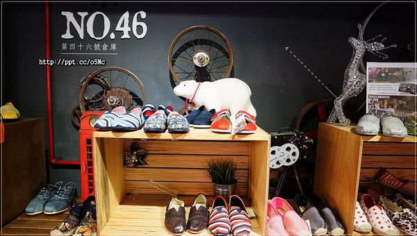 【Warehouse NO.46】府中捷運美食～新品上市泰式酸辣鍋／必點棉花糖拿鐵／戀香草苺鬆餅