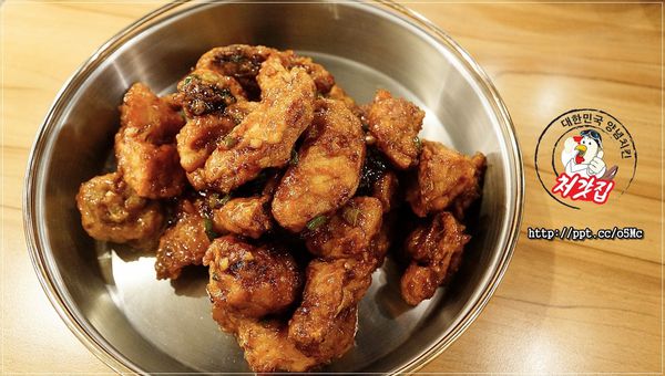 【起家雞 Cheogajip】國父紀念館/韓式炸雞,美好假期就是要大口吃炸雞/必點人氣青蔥炸雞 【起家雞 Cheogajip】國父紀念館/韓式炸雞,美好假期就是要大口吃炸雞/必點人氣青蔥炸雞