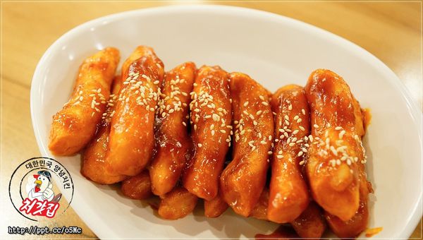 【起家雞 Cheogajip】國父紀念館/韓式炸雞,美好假期就是要大口吃炸雞/必點人氣青蔥炸雞 【起家雞 Cheogajip】國父紀念館/韓式炸雞,美好假期就是要大口吃炸雞/必點人氣青蔥炸雞