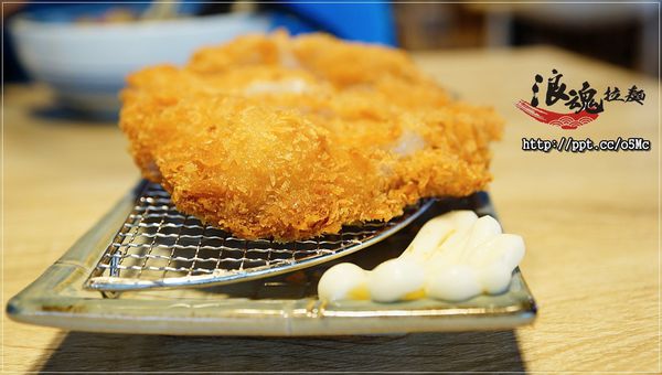 【浪魂拉麵】土城拉麵~純手工打造的Q彈麵條,濃郁好喝的湯頭,好吃的胡椒起司豚骨拉麵 【浪魂拉麵】土城拉麵~純手工打造的Q彈麵條,濃郁好喝的湯頭,好吃的胡椒起司豚骨拉麵