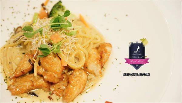 【Hs Cafe高跟鞋公主】忠孝敦化下午茶,巧克力華爾滋/粉紅圓舞曲/粉紅公主草莓聖代 【Hs Cafe高跟鞋公主】忠孝敦化下午茶,巧克力華爾滋/粉紅圓舞曲/粉紅公主草莓聖代