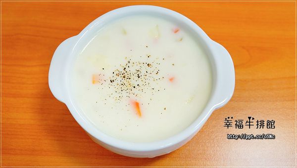 【幸福牛排館】永和巷弄美食/牛排，CP值極高又親民的價位，必點霜降翼板14盎司(文末抽獎)