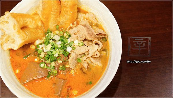 【辛麵廚】新店麻辣麵～ＣＰ值極高的一碗麻辣牛肉麵，保證會讓你愛上這種麻辣的口感