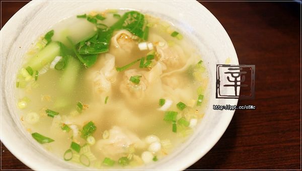 【辛麵廚】新店麻辣麵～ＣＰ值極高的一碗麻辣牛肉麵，保證會讓你愛上這種麻辣的口感