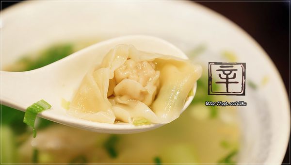 【辛麵廚】新店麻辣麵～ＣＰ值極高的一碗麻辣牛肉麵，保證會讓你愛上這種麻辣的口感