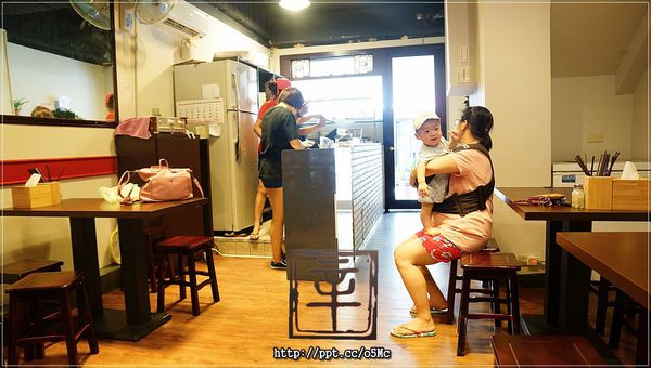 【辛麵廚】新店麻辣麵～ＣＰ值極高的一碗麻辣牛肉麵，保證會讓你愛上這種麻辣的口感