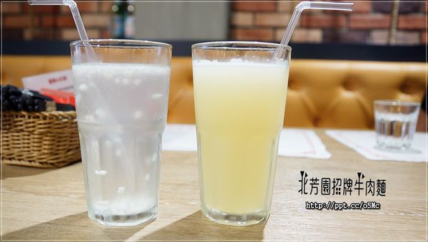 【北芳園牛肉麵】台北牛肉麵～食尚玩家大推的臺灣之光牛肉麵，一碗６６０元六寶牛肉麵