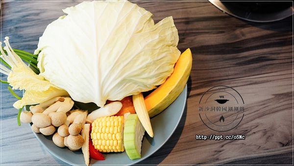 【新沙洞韓國涮涮鍋】東區韓式料理，韓國牛骨泡菜湯／韓國清雞湯／匈牙利松阪豬／Ｐｒｉｍｅ牛小排，聚餐好場所
