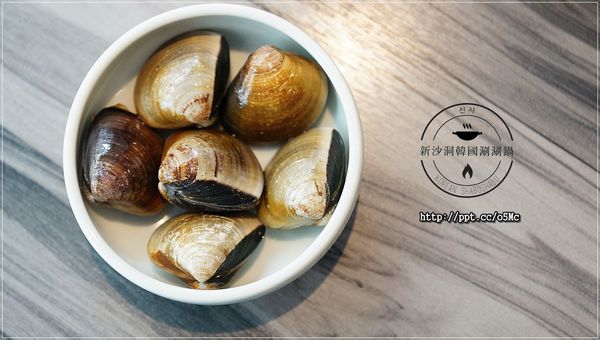 【新沙洞韓國涮涮鍋】東區韓式料理，韓國牛骨泡菜湯／韓國清雞湯／匈牙利松阪豬／Ｐｒｉｍｅ牛小排，聚餐好場所