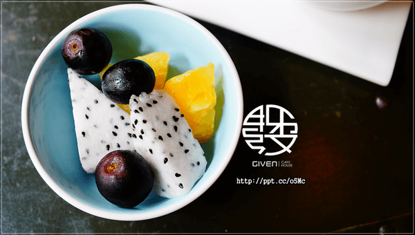 【姊紋given CAFE HOUSE】信義區餐酒館～超萌３Ｄ立體拉花拿鐵／邪惡溫泉蛋／早午餐／氣泡飲料
