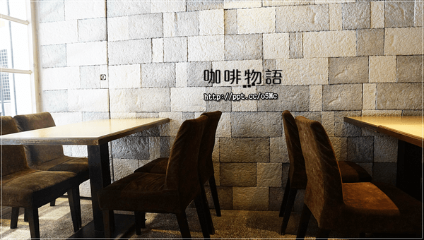 【咖啡物語】劍潭捷運美食～CP值極高，價位親民，營業到凌晨3點，夜貓族覓食的好地方，簡餐／下午茶／甜點／飲品複合式餐廳
