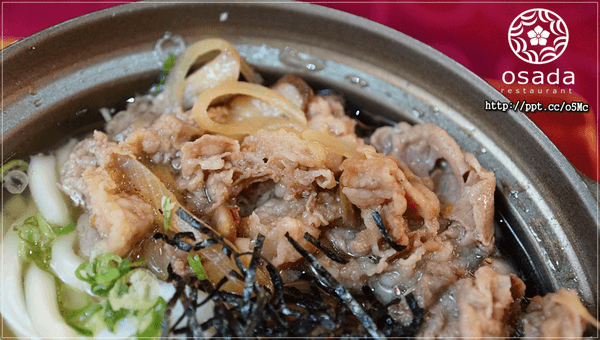  【長田和食】新店七張站日本料理，超強手藝的料理長，必點柚子啤酒／炙燒鮭魚沙拉／刺身九切／繽紛散壽司小丼／鹽燒牛肩小排