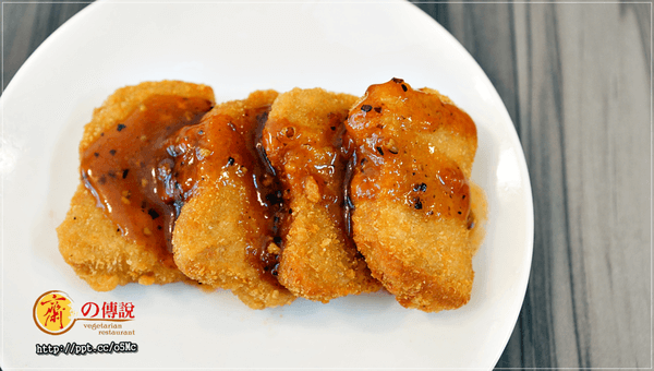 【齋之傳說】市政府素食～超平價美食，超推薦鐵板神戶牛排／素滷飯／麥克雞塊飯，配菜任選四種，味道跟葷食一樣美味