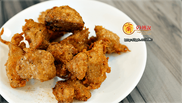 【齋之傳說】市政府素食～超平價美食，超推薦鐵板神戶牛排／素滷飯／麥克雞塊飯，配菜任選四種，味道跟葷食一樣美味