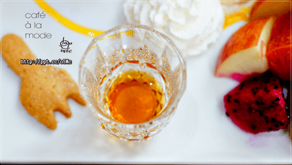 【Cafe a la mode】師大下午茶～價格親民，餐點好吃，必點熱帶鮮果法式布丁吐司／英式炸魚早午餐／草莓起司蛋糕(師大店)