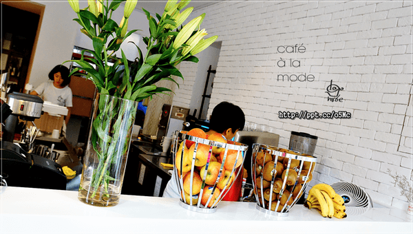  【Cafe a la mode】師大下午茶～價格親民，餐點好吃，必點熱帶鮮果法式布丁吐司／英式炸魚早午餐／草莓起司蛋糕(師大店)