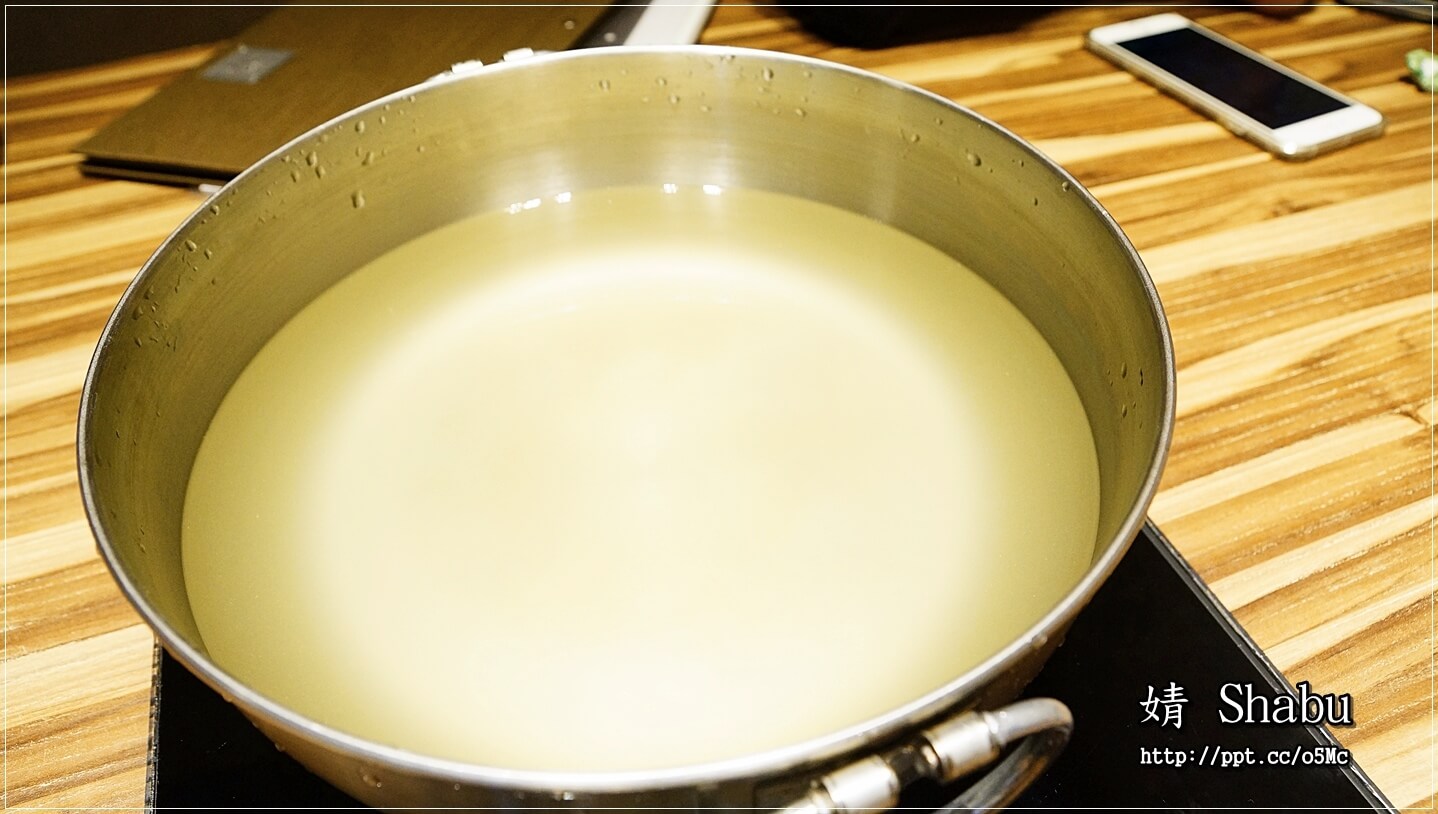 【婧 Shabu】新莊美食~繁華副都心,精緻涮涮鍋/日式料理/海鮮/修清牛五花/伊比利梅花豬/紐西蘭嫩羊肩 【婧 Shabu】新莊美食~繁華副都心,精緻涮涮鍋/日式料理/海鮮/修清牛五花/伊比利梅花豬/紐西蘭嫩羊肩