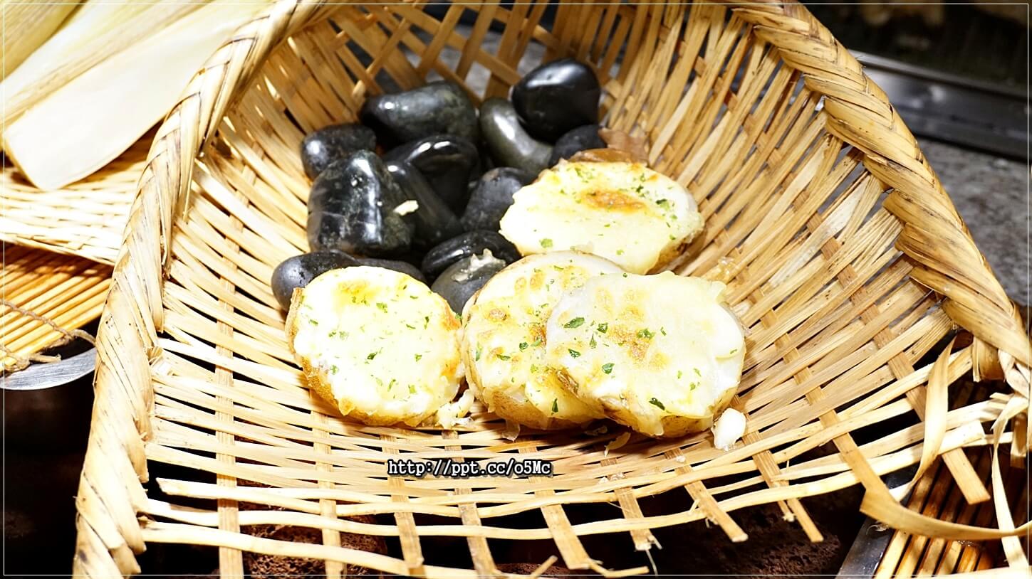 【品花苑】全台最大Buffet自助吃到飽,占地1000多坪,主打大閘蟹吃到飽,滿滿的蟹膏超美味 【品花苑】全台最大Buffet自助吃到飽,占地1000多坪,主打大閘蟹吃到飽,滿滿的蟹膏超美味