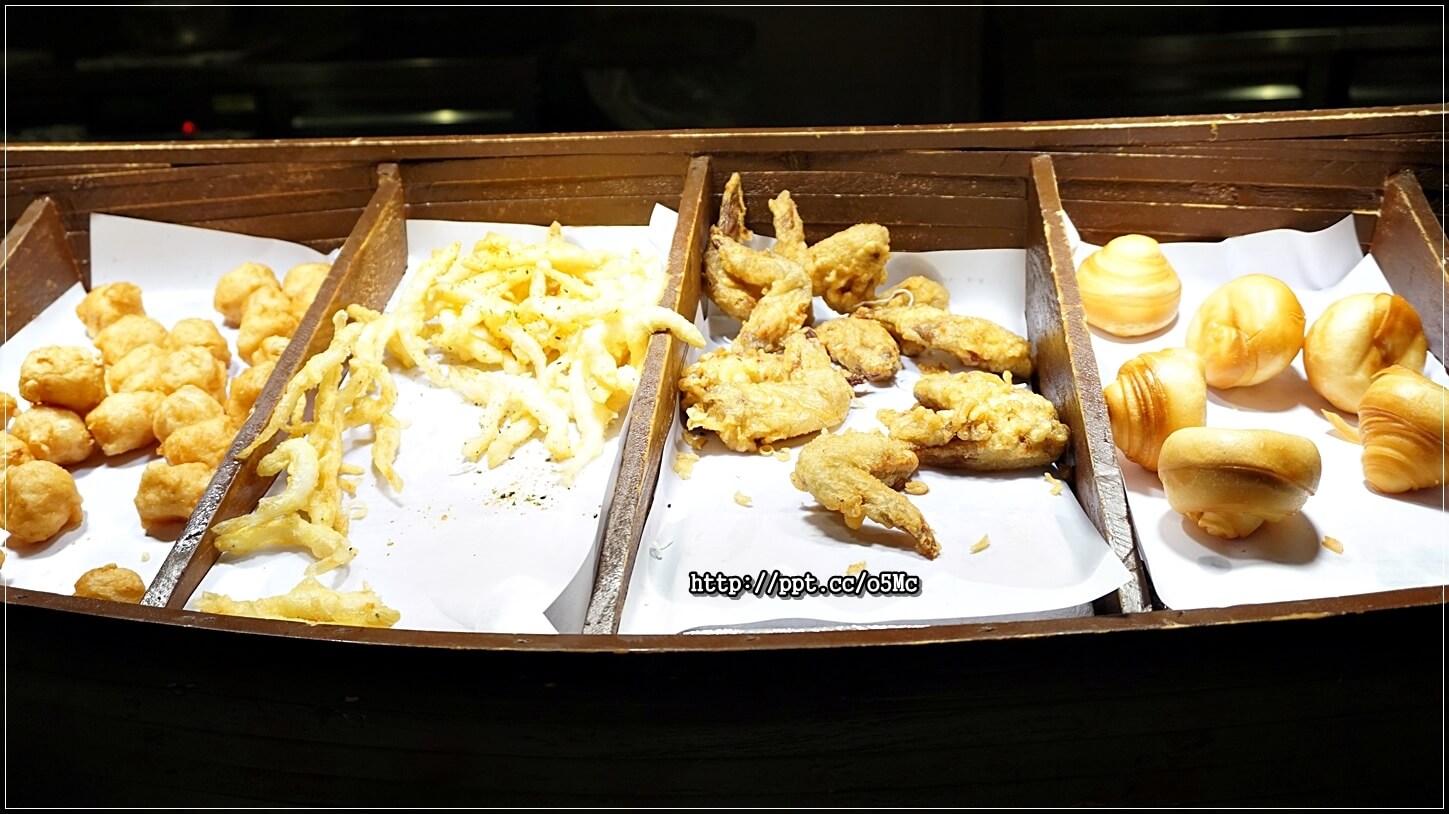 【品花苑】全台最大Buffet自助吃到飽,占地1000多坪,主打大閘蟹吃到飽,滿滿的蟹膏超美味 【品花苑】全台最大Buffet自助吃到飽,占地1000多坪,主打大閘蟹吃到飽,滿滿的蟹膏超美味