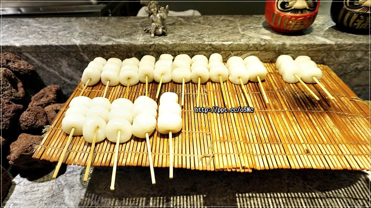 【品花苑】全台最大Buffet自助吃到飽,占地1000多坪,主打大閘蟹吃到飽,滿滿的蟹膏超美味 【品花苑】全台最大Buffet自助吃到飽,占地1000多坪,主打大閘蟹吃到飽,滿滿的蟹膏超美味
