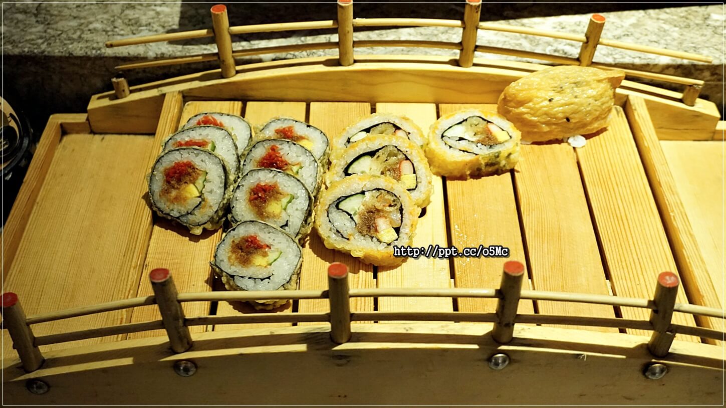 【品花苑】全台最大Buffet自助吃到飽,占地1000多坪,主打大閘蟹吃到飽,滿滿的蟹膏超美味 【品花苑】全台最大Buffet自助吃到飽,占地1000多坪,主打大閘蟹吃到飽,滿滿的蟹膏超美味