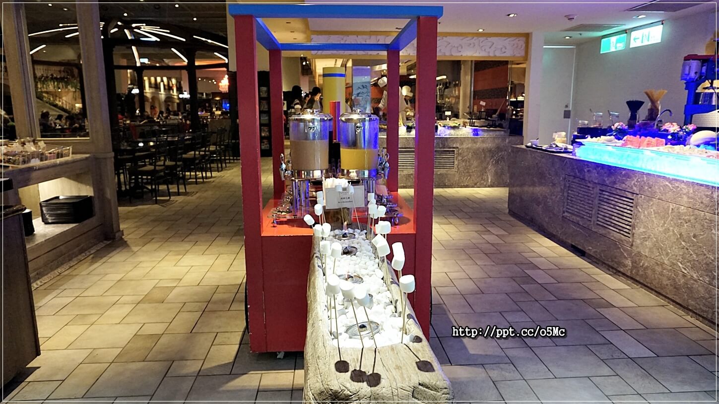 【品花苑】全台最大Buffet自助吃到飽,占地1000多坪,主打大閘蟹吃到飽,滿滿的蟹膏超美味 【品花苑】全台最大Buffet自助吃到飽,占地1000多坪,主打大閘蟹吃到飽,滿滿的蟹膏超美味