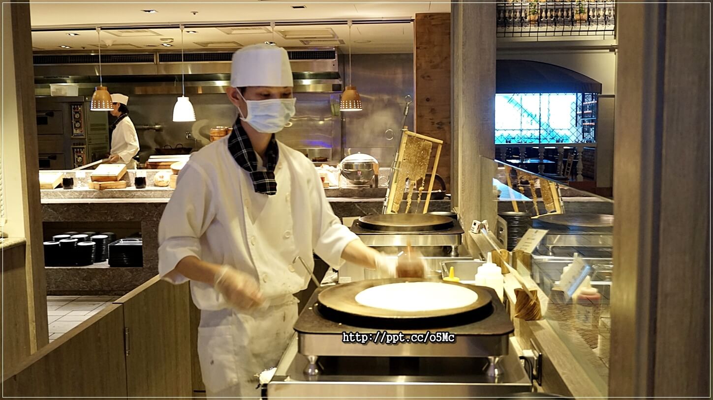 【品花苑】全台最大Buffet自助吃到飽,占地1000多坪,主打大閘蟹吃到飽,滿滿的蟹膏超美味 【品花苑】全台最大Buffet自助吃到飽,占地1000多坪,主打大閘蟹吃到飽,滿滿的蟹膏超美味